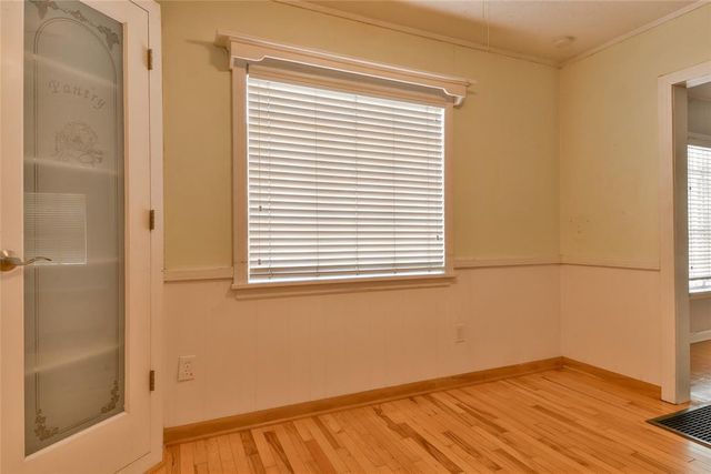 315 N 13th Street, Guthrie, OK 73044