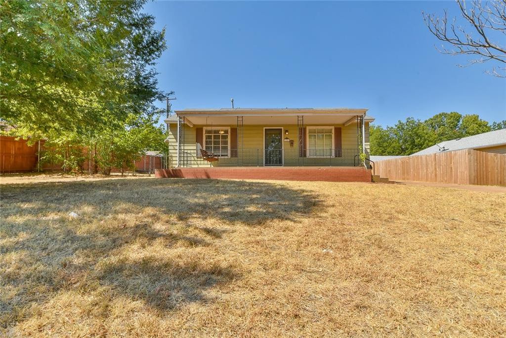 315 N 13th Street, Guthrie, OK 73044