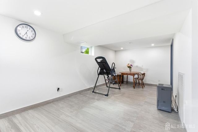 79 George Street, Carteret, NJ 07008