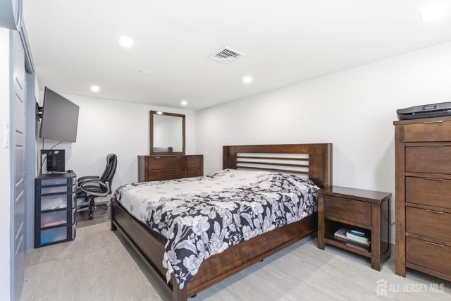 79 George Street, Carteret, NJ 07008