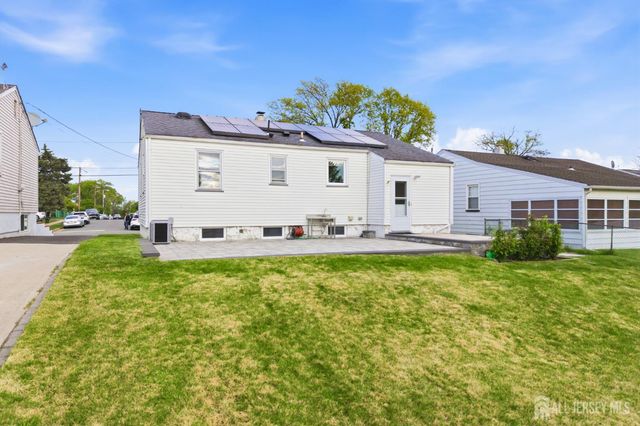 79 George Street, Carteret, NJ 07008
