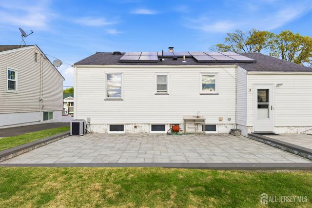 79 George Street, Carteret, NJ 07008