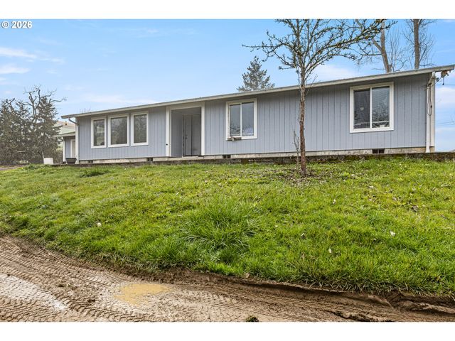 220 WELLS Rd, Oakland, OR 97462
