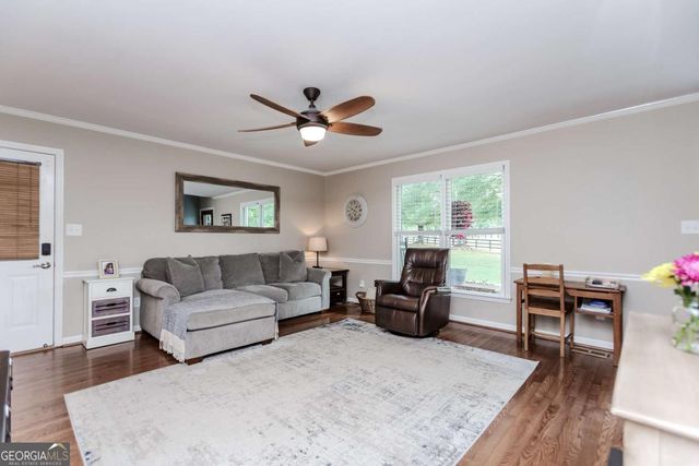 6441 Hog Mountain Road, Bogart, GA 30622