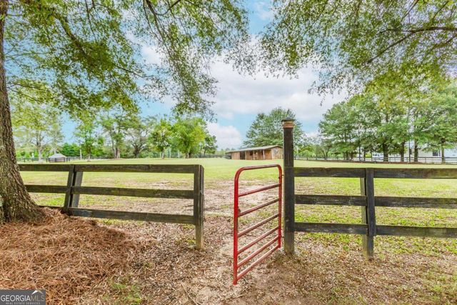 6441 Hog Mountain Road, Bogart, GA 30622