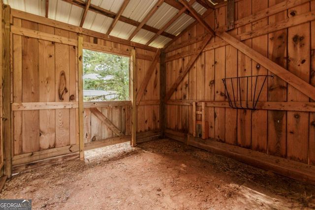 6441 Hog Mountain Road, Bogart, GA 30622