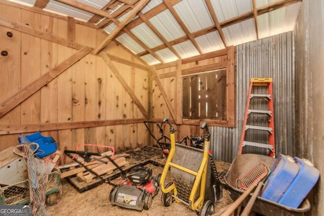 6441 Hog Mountain Road, Bogart, GA 30622