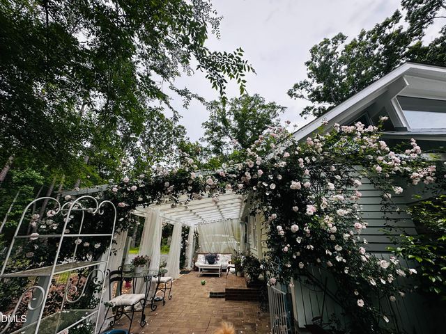 6202 Montgomery Estates Road, Hillsborough, NC 27278