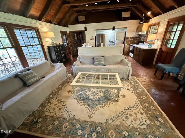 6202 Montgomery Estates Road, Hillsborough, NC 27278