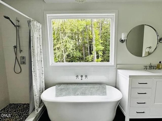 6202 Montgomery Estates Road, Hillsborough, NC 27278