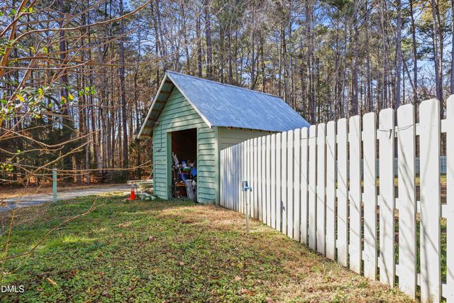 6202 Montgomery Estates Road, Hillsborough, NC 27278