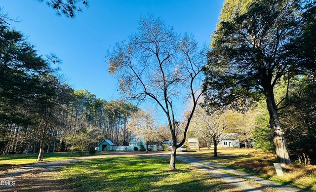 6202 Montgomery Estates Road, Hillsborough, NC 27278