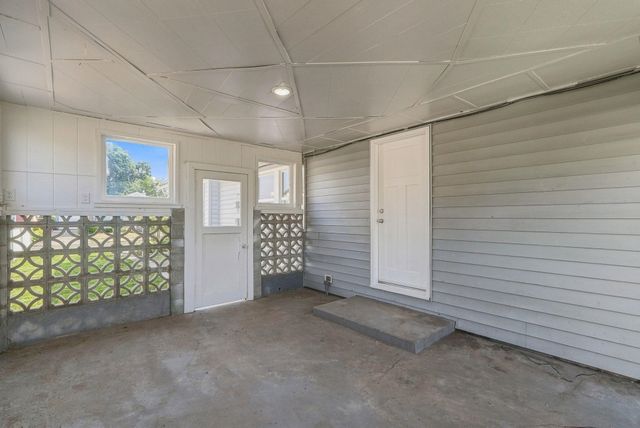 913 E Longfellow Ave, Spokane, WA 99207