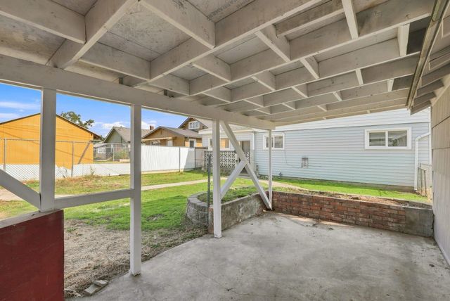 913 E Longfellow Ave, Spokane, WA 99207