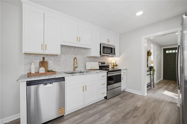 710 Center AVE, Newport News, VA 23605