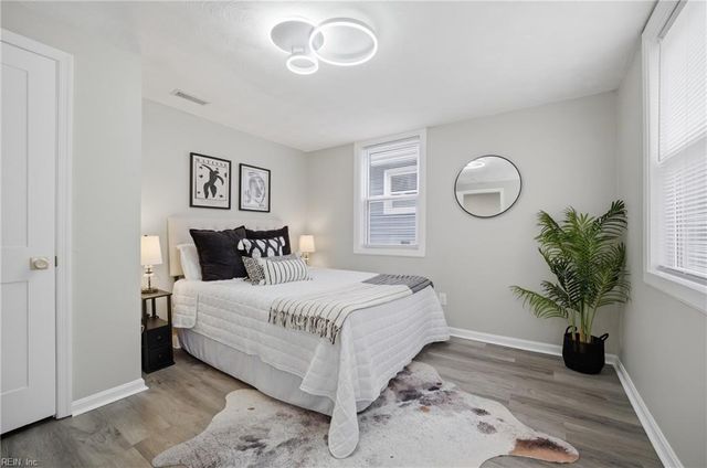 710 Center AVE, Newport News, VA 23605