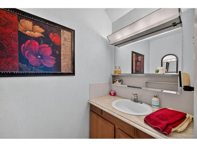 9295 E Center Ave 76, Denver, CO 80247