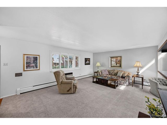 9295 E Center Ave 76, Denver, CO 80247
