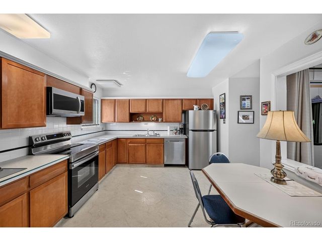 9295 E Center Ave 76, Denver, CO 80247