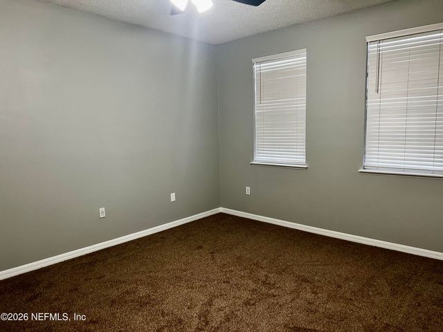 10260 WOODLEY CREEK Road W, Jacksonville, FL 32218