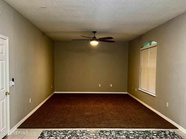 10260 WOODLEY CREEK Road W, Jacksonville, FL 32218