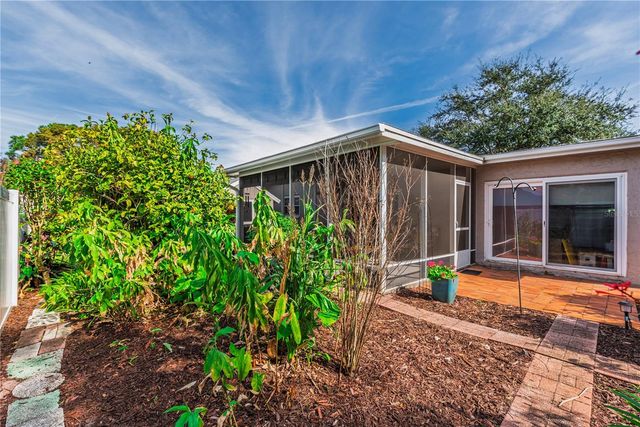 748 HELMSMAN STREET, Palm Harbor, FL 34685