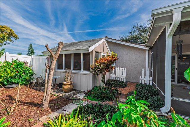 748 HELMSMAN STREET, Palm Harbor, FL 34685