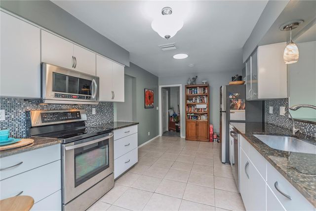 748 HELMSMAN STREET, Palm Harbor, FL 34685