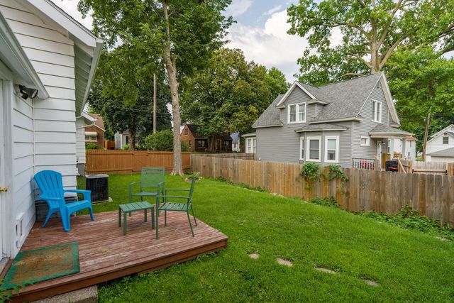 403 E High Street, Davenport, IA 52803