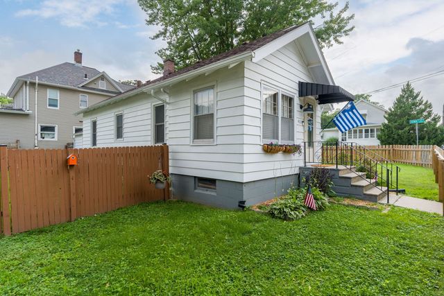 403 E High Street, Davenport, IA 52803