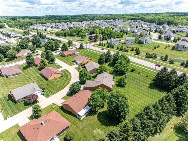 1830 Primrose Lane, Fairborn, OH 45324