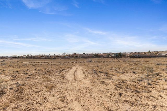 2801 Willow Creek Road NE, Rio Rancho, NM 87144