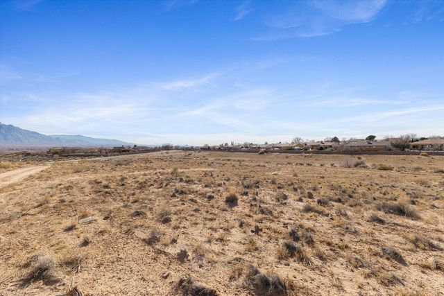 2801 Willow Creek Road NE, Rio Rancho, NM 87144