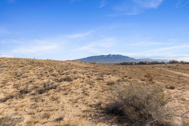 2801 Willow Creek Road NE, Rio Rancho, NM 87144