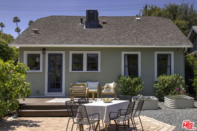 1638 N Garfield Avenue, Pasadena, CA 91104