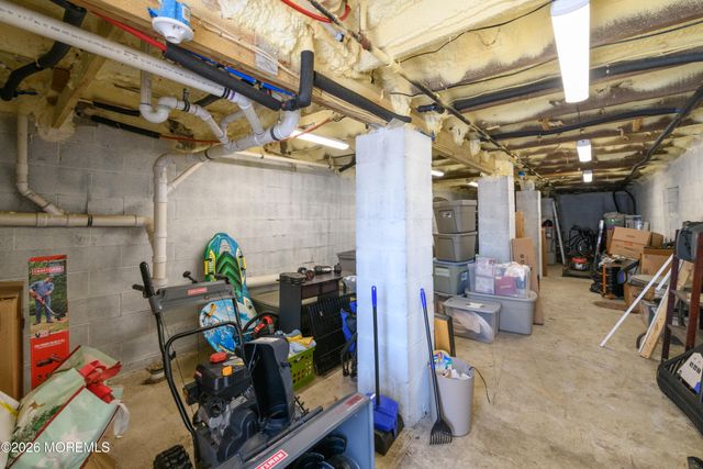 99 Carr Avenue, Keansburg, NJ 07734