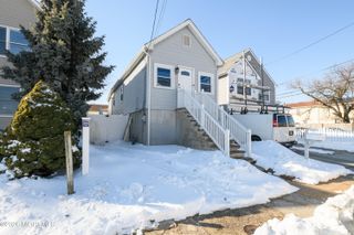 99 Carr Avenue, Keansburg, NJ 07734