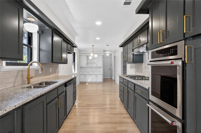 6841 Arboreal Drive, Dallas, TX 75231