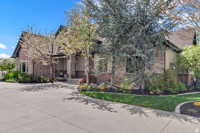 1584 E 11400 S, Sandy, UT 84092