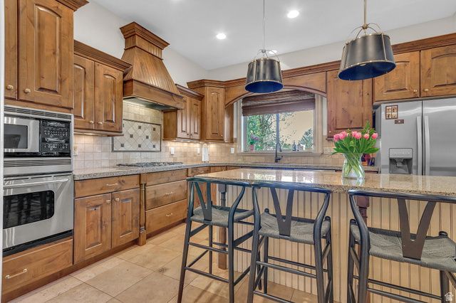 1584 E 11400 S, Sandy, UT 84092