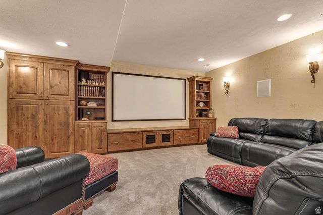 1584 E 11400 S, Sandy, UT 84092