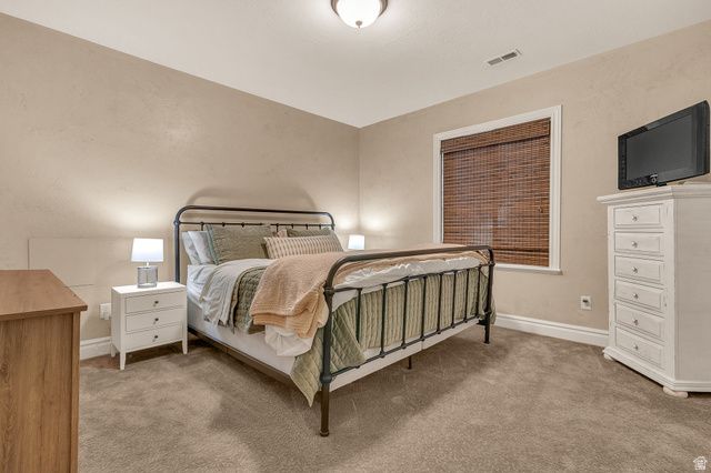 1584 E 11400 S, Sandy, UT 84092