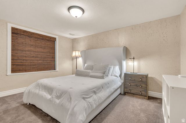 1584 E 11400 S, Sandy, UT 84092