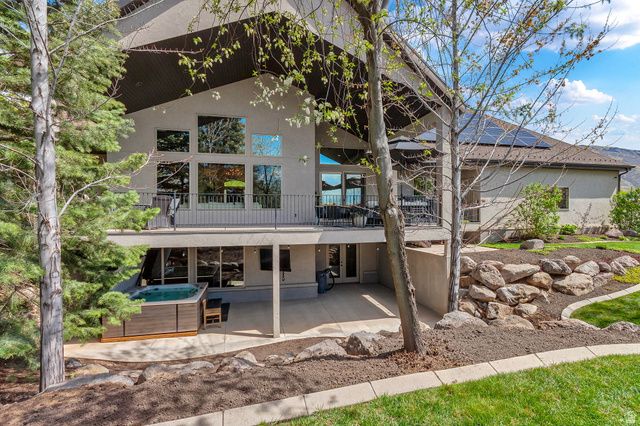 1584 E 11400 S, Sandy, UT 84092
