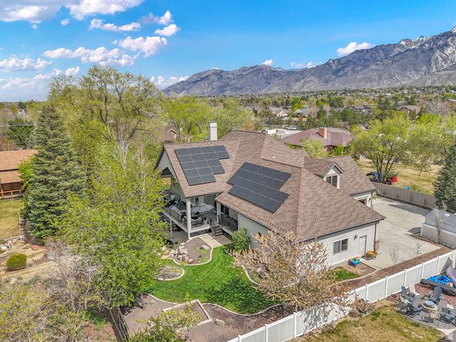 1584 E 11400 S, Sandy, UT 84092