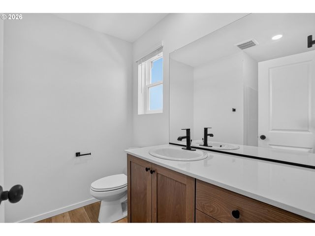 539 Upland Ave, Woodburn, OR 97071