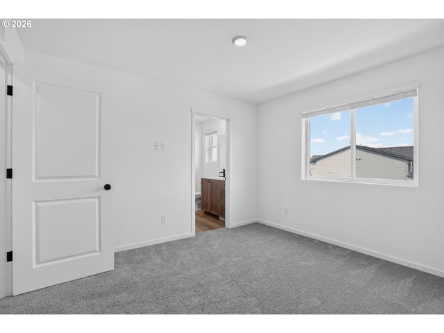 539 Upland Ave, Woodburn, OR 97071