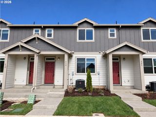 539 Upland Ave, Woodburn, OR 97071
