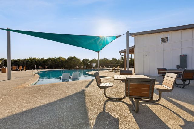 192 Bishop Wood RD, Dripping Springs, TX 78620