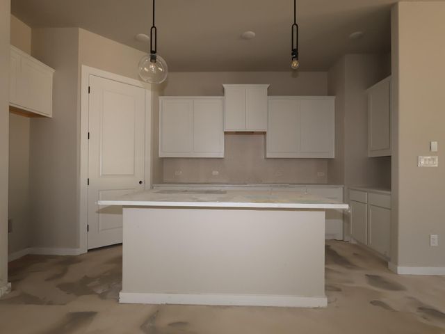 192 Bishop Wood RD, Dripping Springs, TX 78620